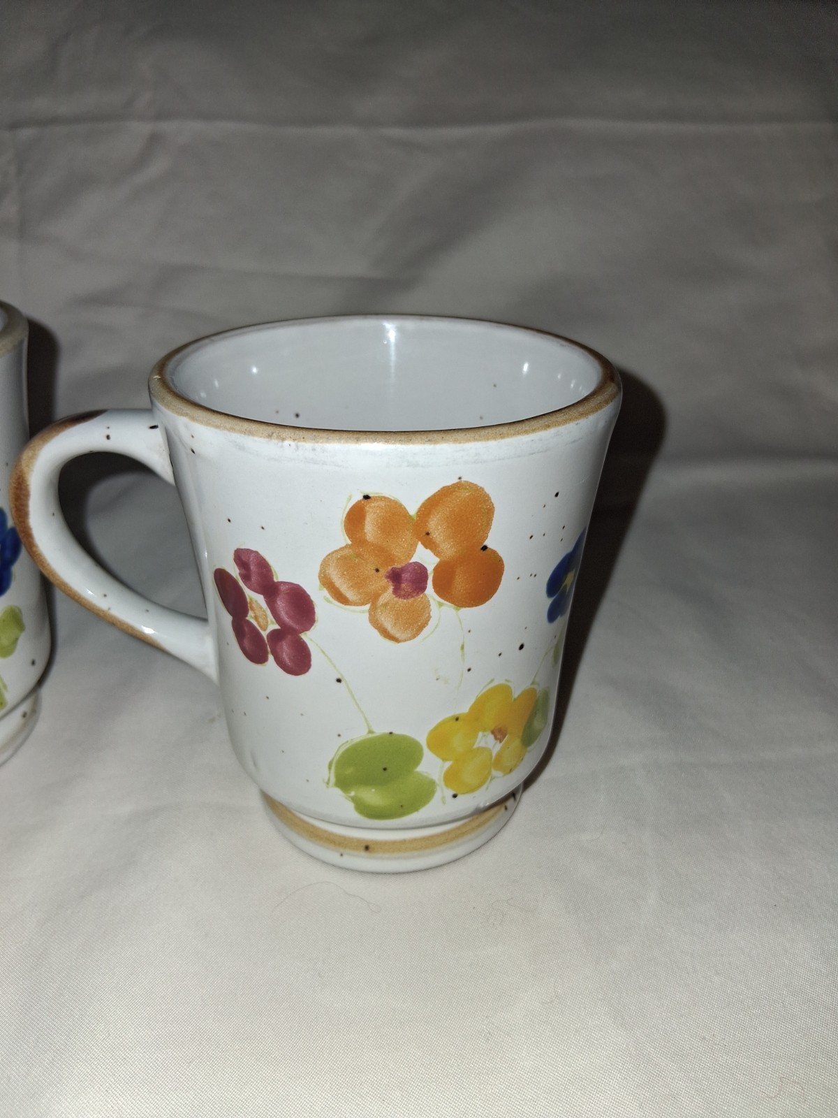 Stonecrest 902 Ardie Korea Stoneware Coffee Mug Floral Korea Grannycore 70’s 3