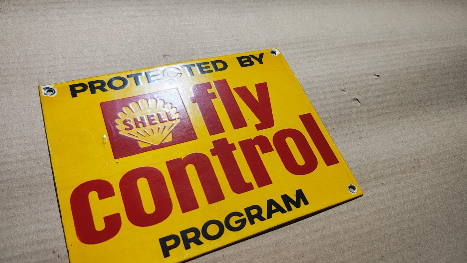 Porcelain Shell Enamel Sign 8 x 6 Inches