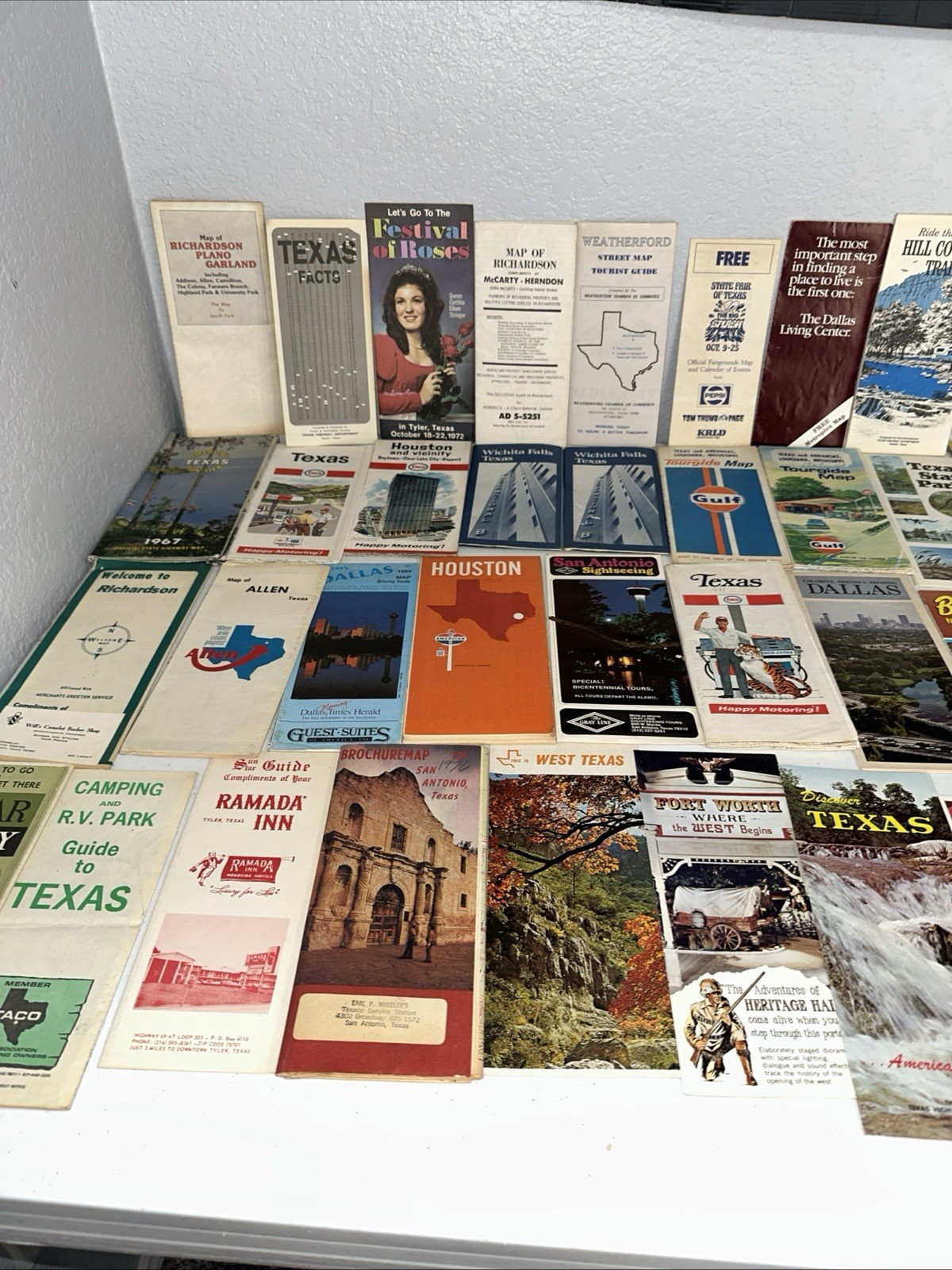 36 Lot Texas Road Maps, Cities & Tour Guides Maps. 1960’-1970’s