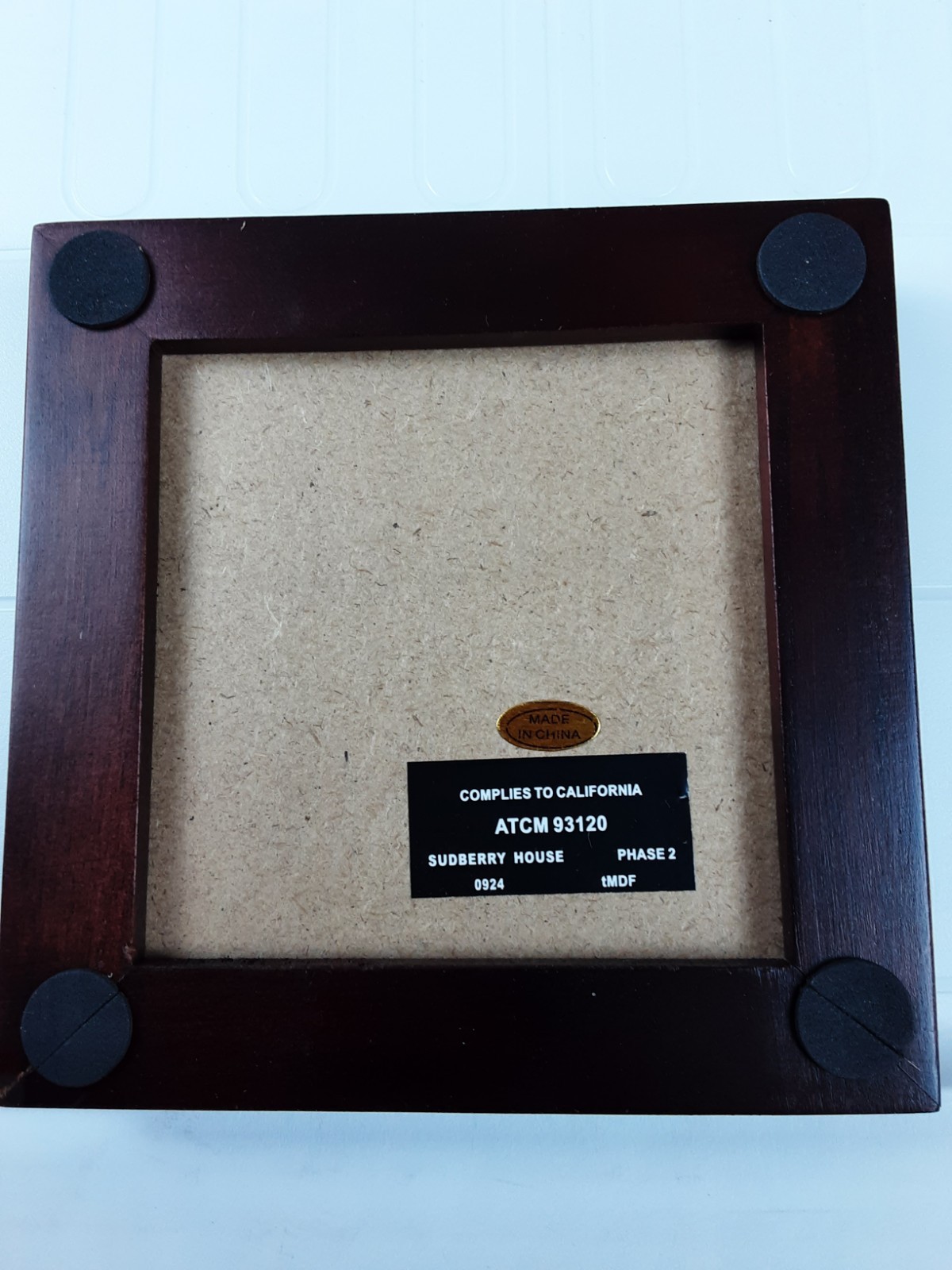 NEW Sudberry House Display Case Mahogany Finish 4.5×4.5 Needlework Projects