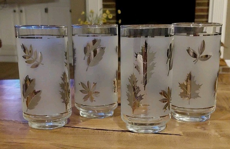 Set Of 4 Silver Leaf Libbey 16 oz. Glass Tumbler Frosted Silver Band Vintage MCM