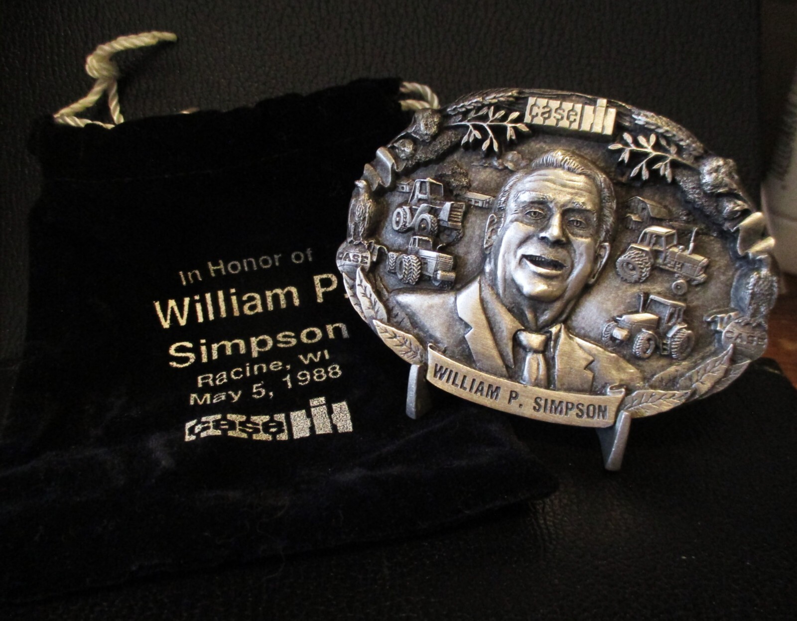 *Case IH Tractors William P Simpson Retirement 1988 Belt Buckle Steiger Puma Mag