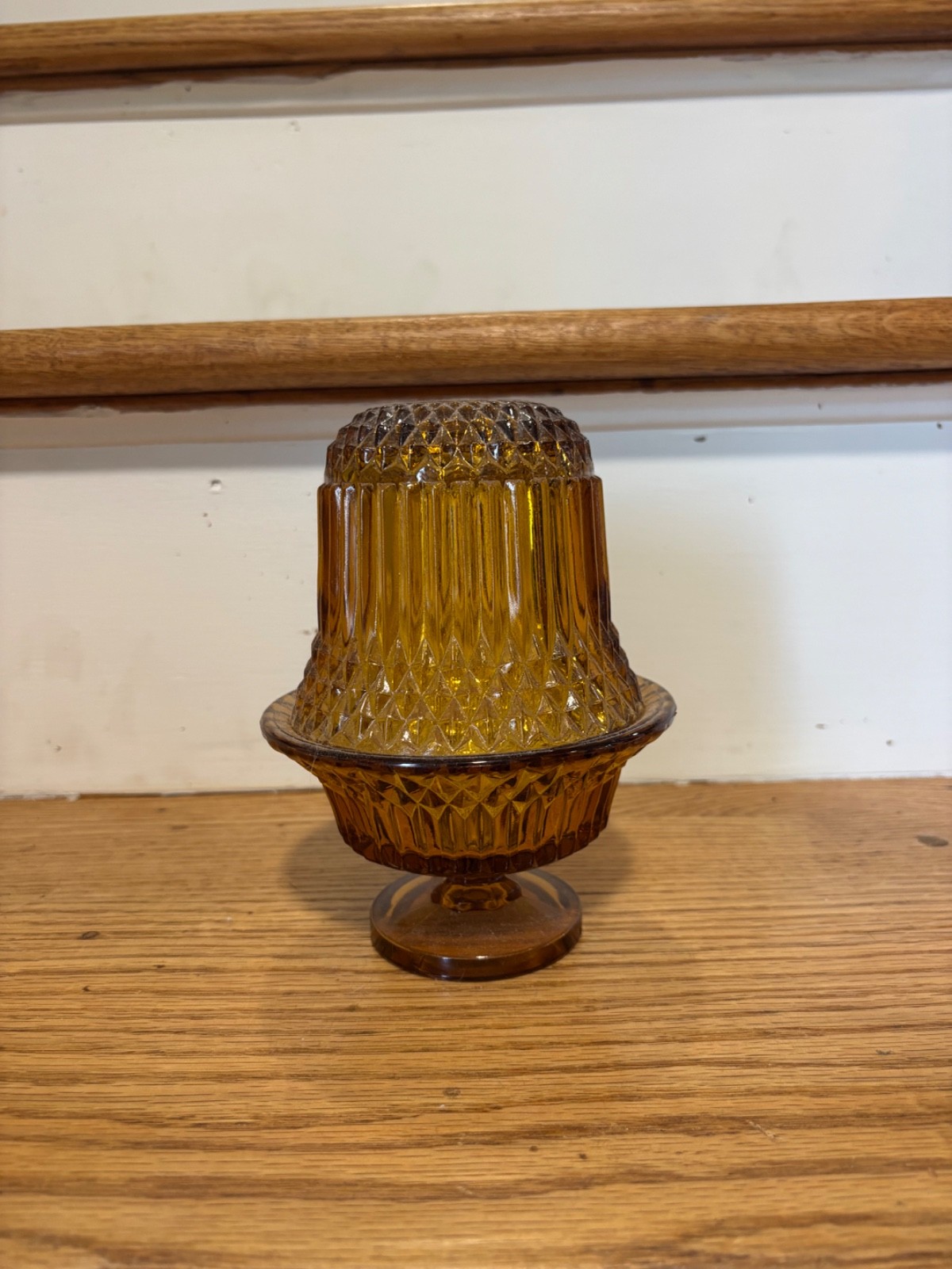 VTG INDIANA GLASS AMBER DIAMOND POINT FAIRY LAMP CANDLE HOLDER NO DAMAGE