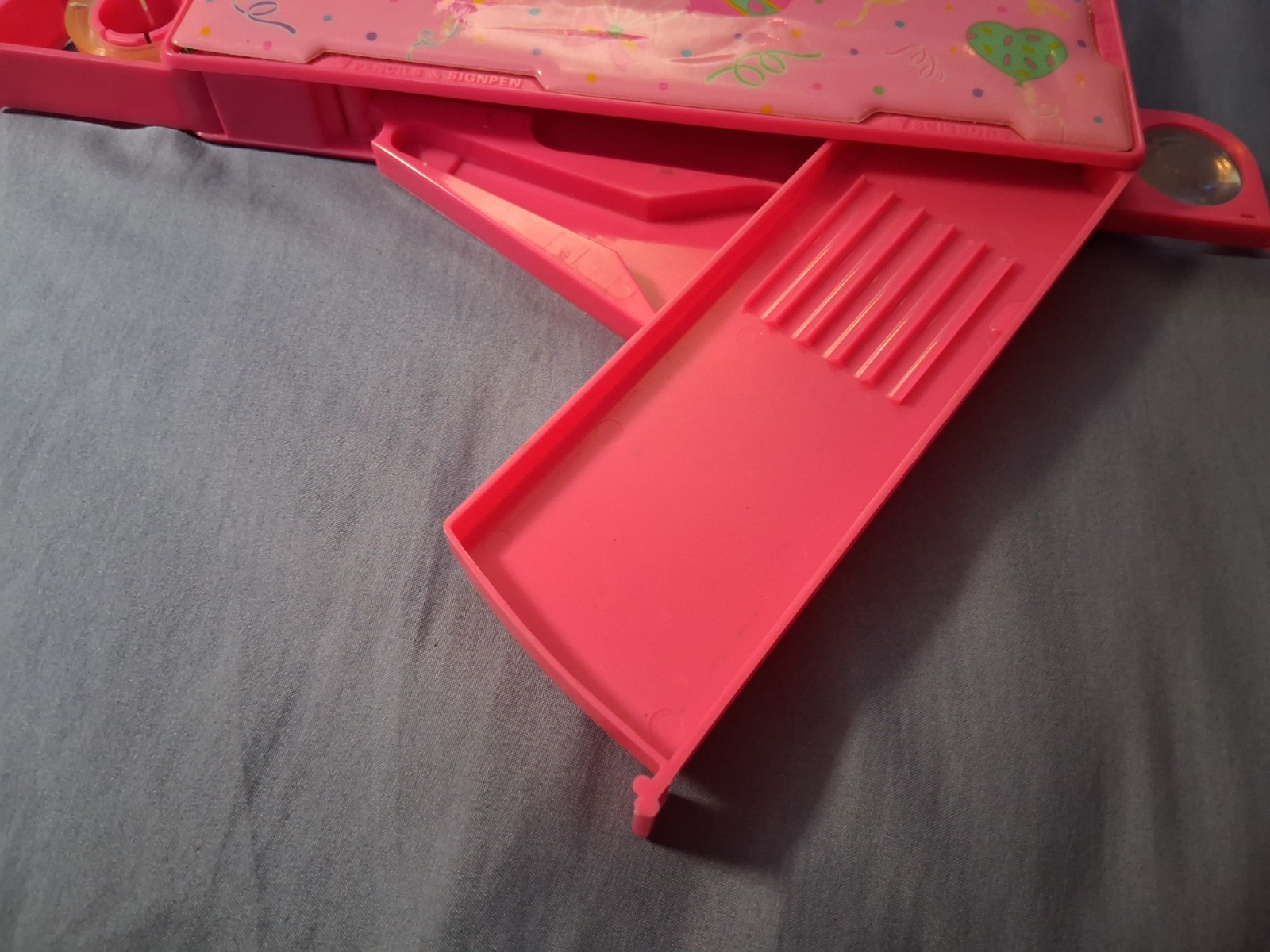 Vintage Push Button Pencil Case Box Pink 80’s 90’s Nostalgia