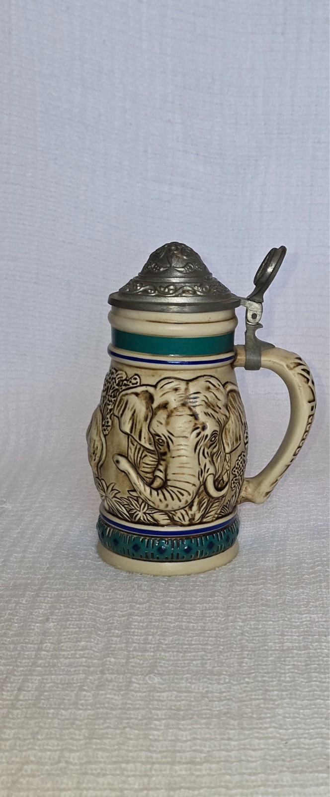Vintage Avon Endangered Species Mini Stein Asian Elephant 1990 Beer Stein