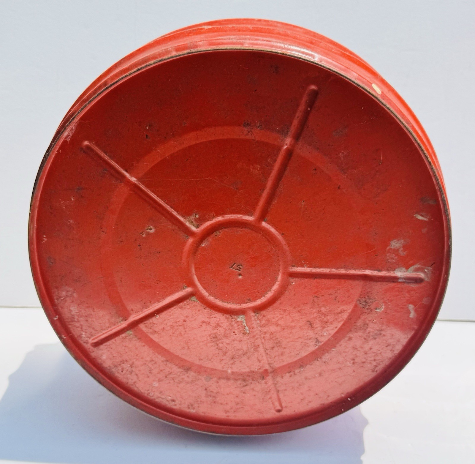 Vintage Phil Rite Push Button Air Flow Regulated 2 Gallon Gasoline Can 11″x10″