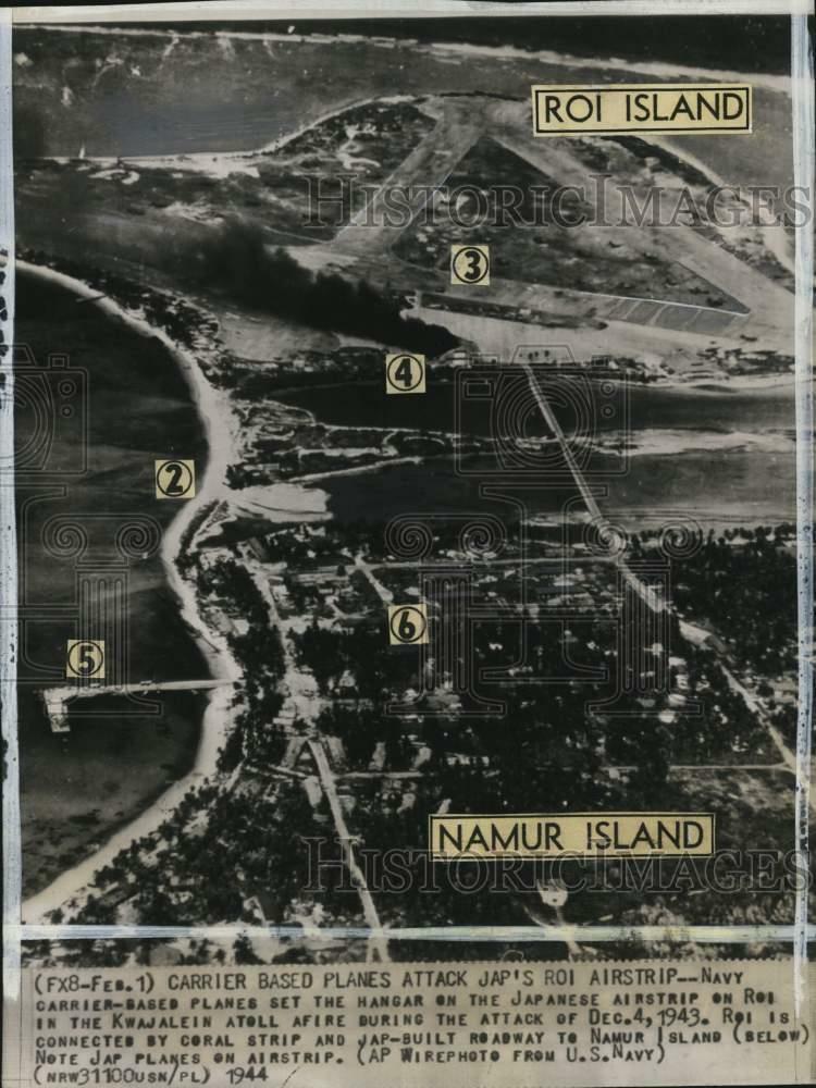 1943 Press Photo Japan’s airstrip in the Marshall Islands during US bombing raid