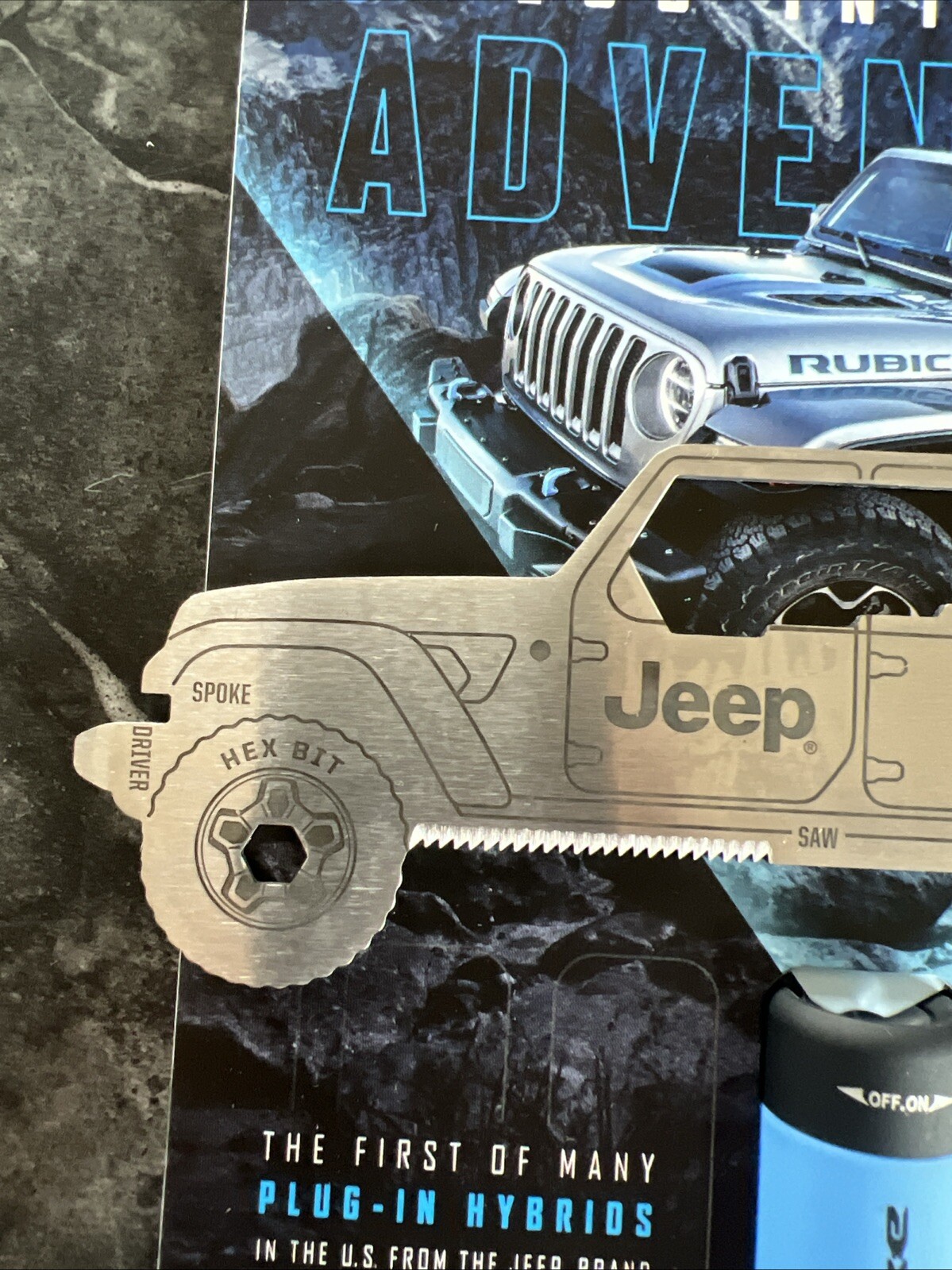 JEEP GLADIATOR Wrangler 4XE Rechargeable Flash & METAL BOTTLE OPENER Multi Tool