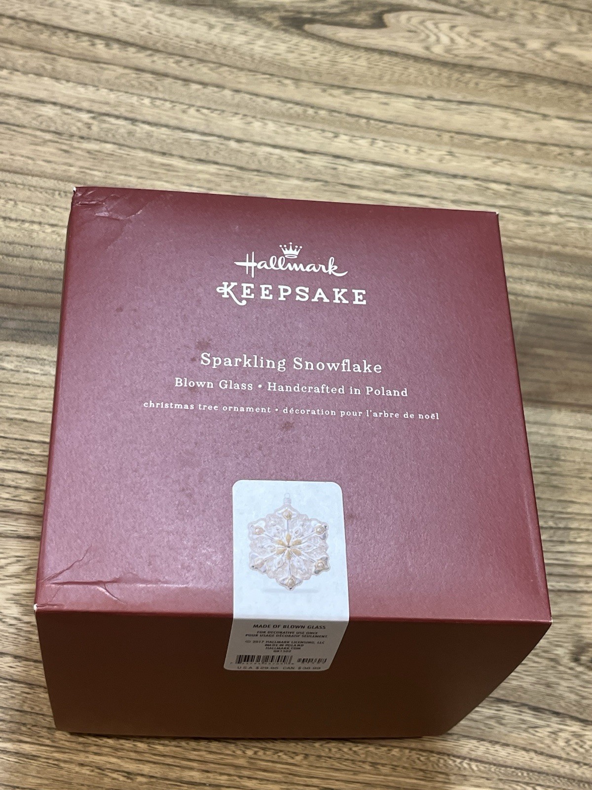 Hallmark 2017 Sparkling Snowflake Ornament Blown Glass Poland 4.25×5.25″