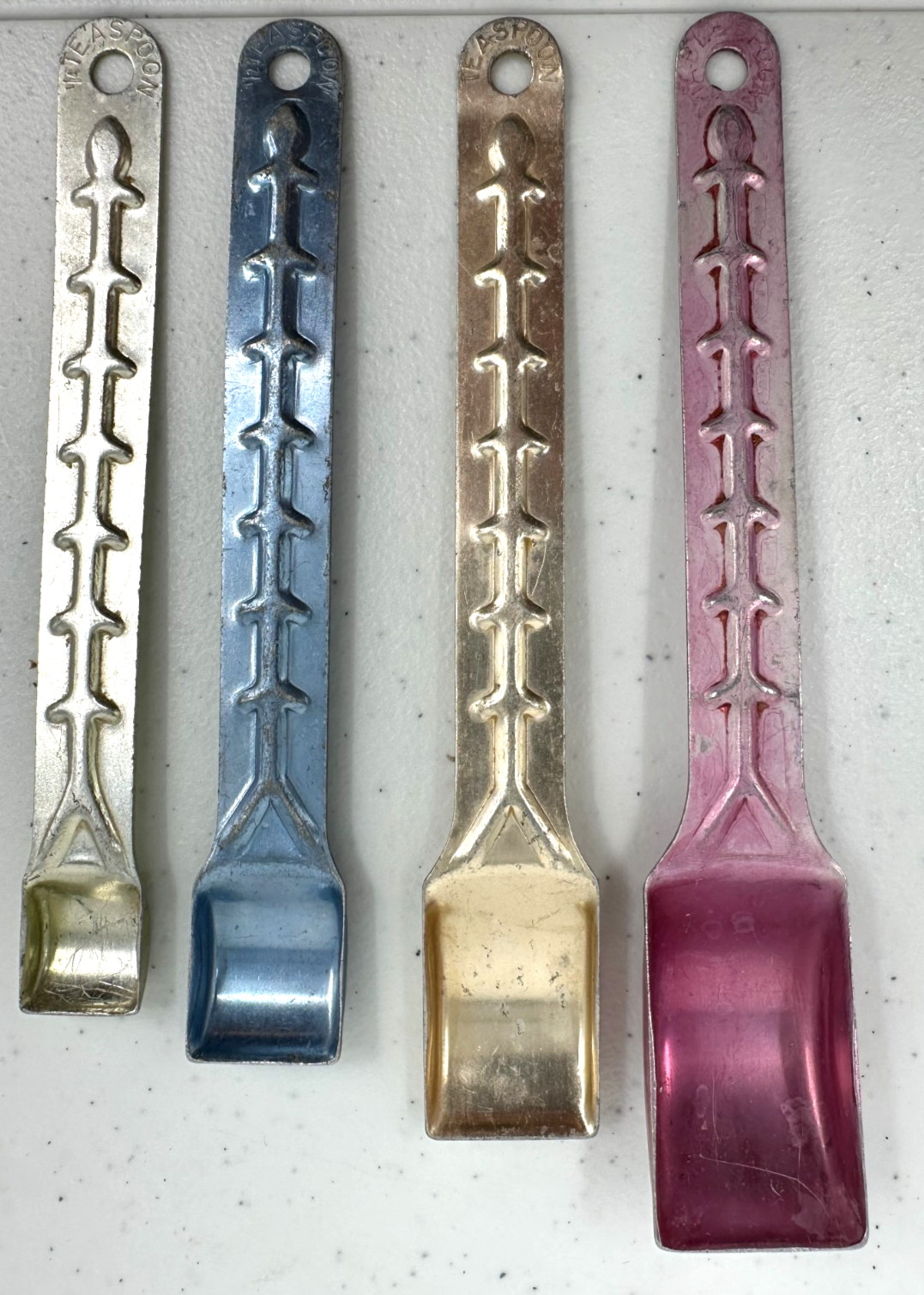 Walther Tallscoops Retro Anodized Aluminum Multicolor Measuring Spoons Set Of 4