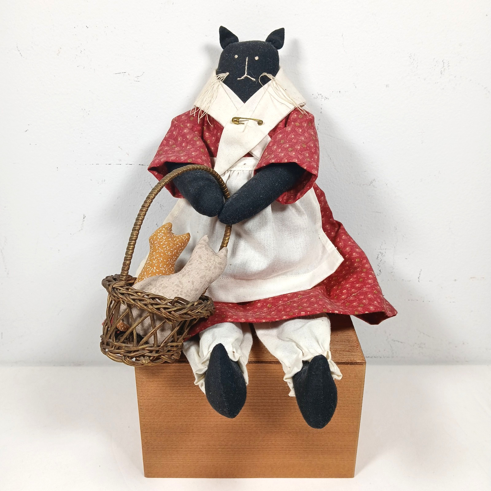 Black Cat Doll Primitive Folk Art Style Holds Woven Basket w/2 Tiny Cats Vintage