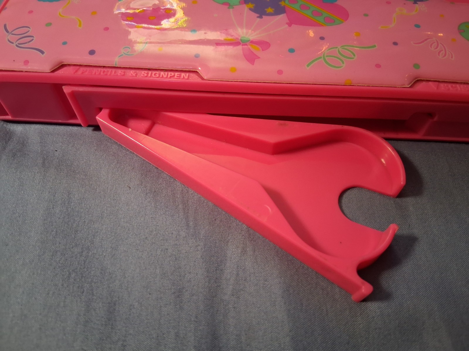 Vintage Push Button Pencil Case Box Pink 80’s 90’s Nostalgia