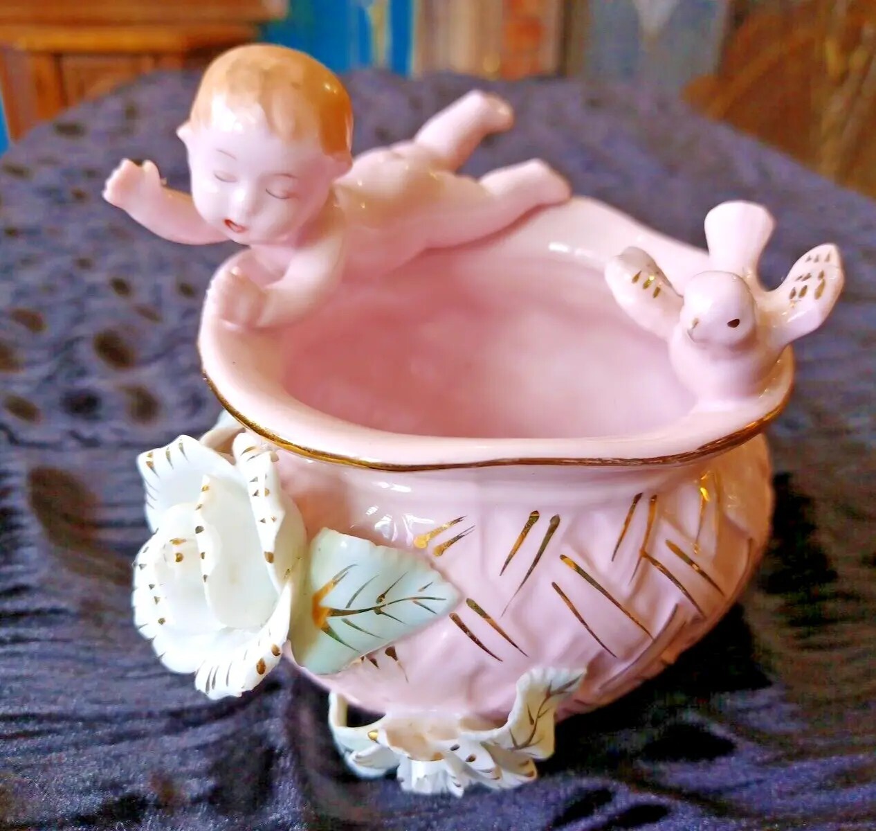 VINTAGE BABY BIRD FLOWER PORCELAIN PINK GOLD TRIM PLANTER MID CENTURY NURSERY