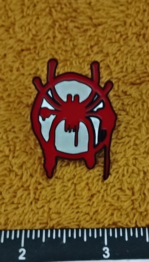 SPIDER-MAN PIN – metal enamel set lapel lot marvel dc spiderman 2 PINS FOR $7.99
