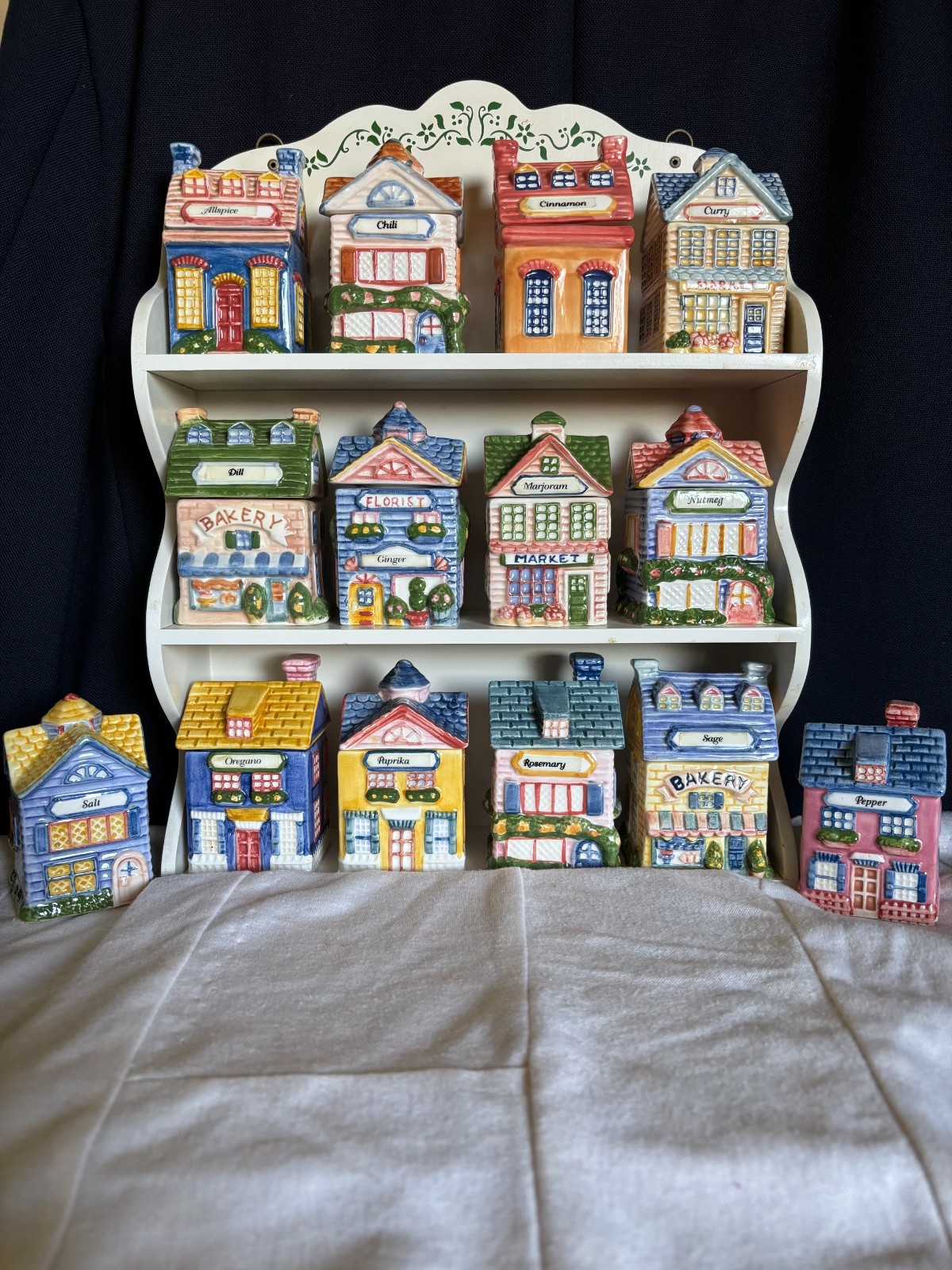 Vintage 1997 Avon Cottage Collection Spice Village, 14 piece set