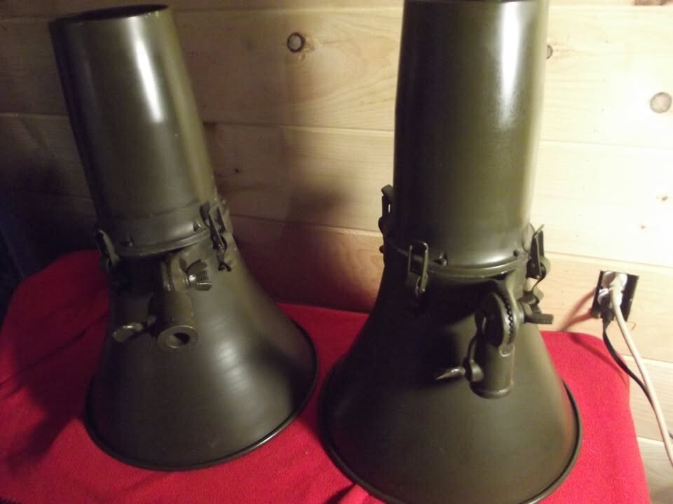 WWII STYLE – MILITARY LS-104A/TIQ-3 LOUDSPEAKER SPEAKER 25 WATTS 16 OHM