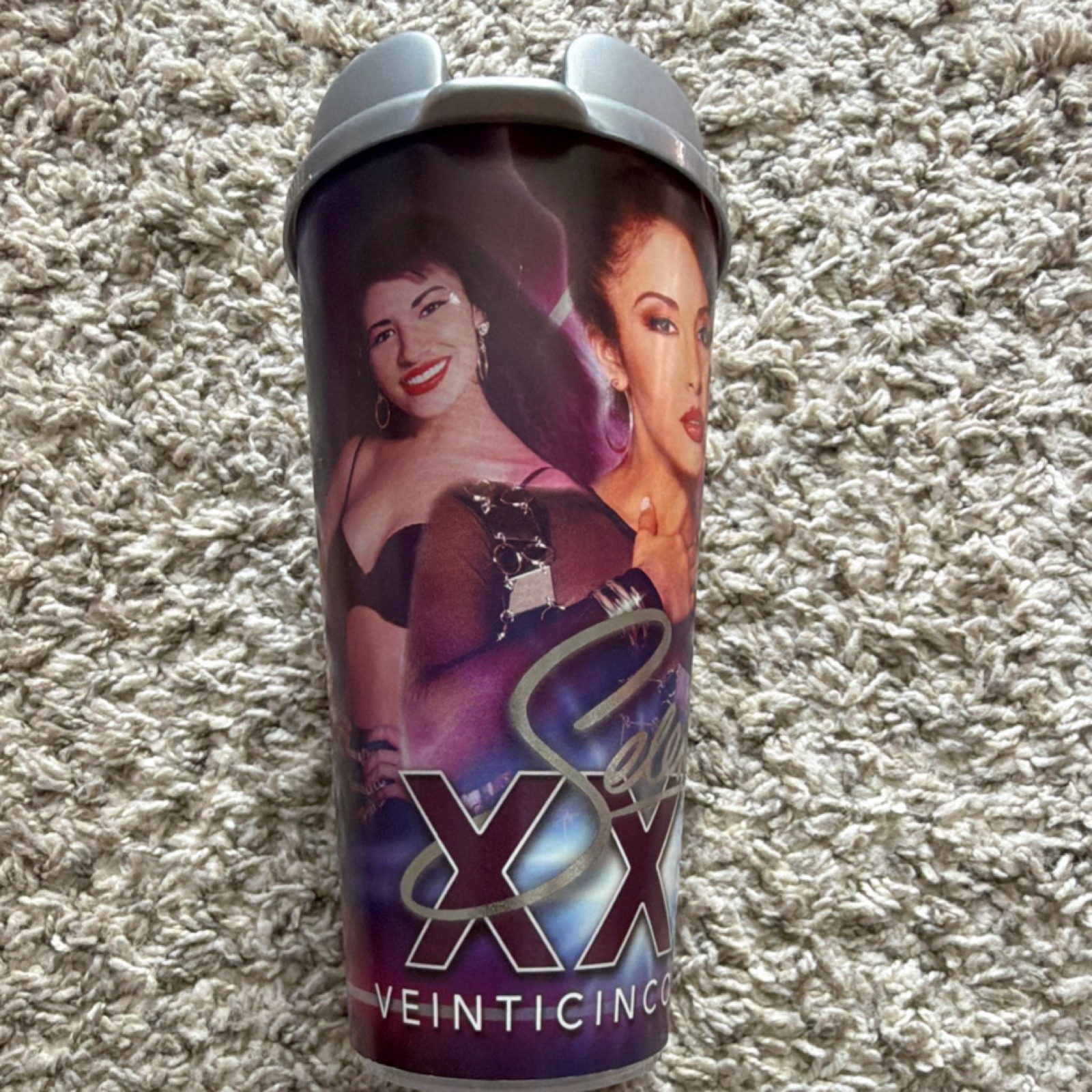 Selena XXV Veinticinco Años Travel cup Purple Silver Drink Through Lid