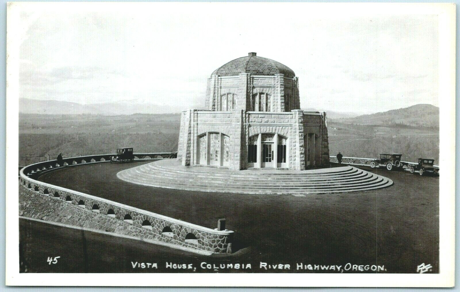 Postcard RPPC Vista House Crown Point Columbia River Oregon OR Cars View 1920s