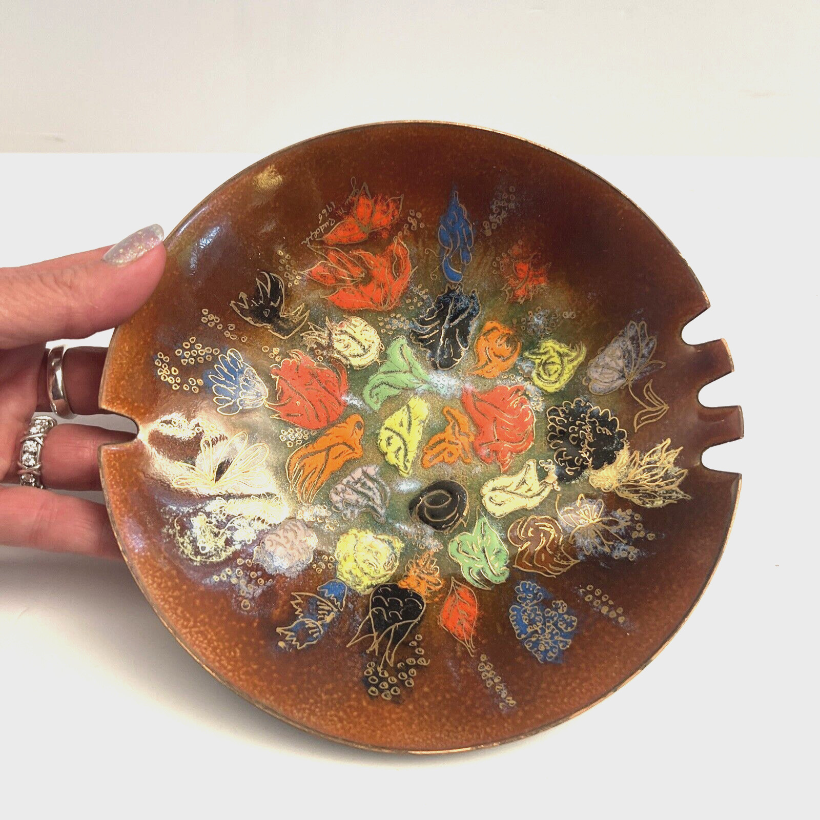 Exceptional Signed & Dated 1965 Mid-century Modern 7″ Enameled Copper Ashtray