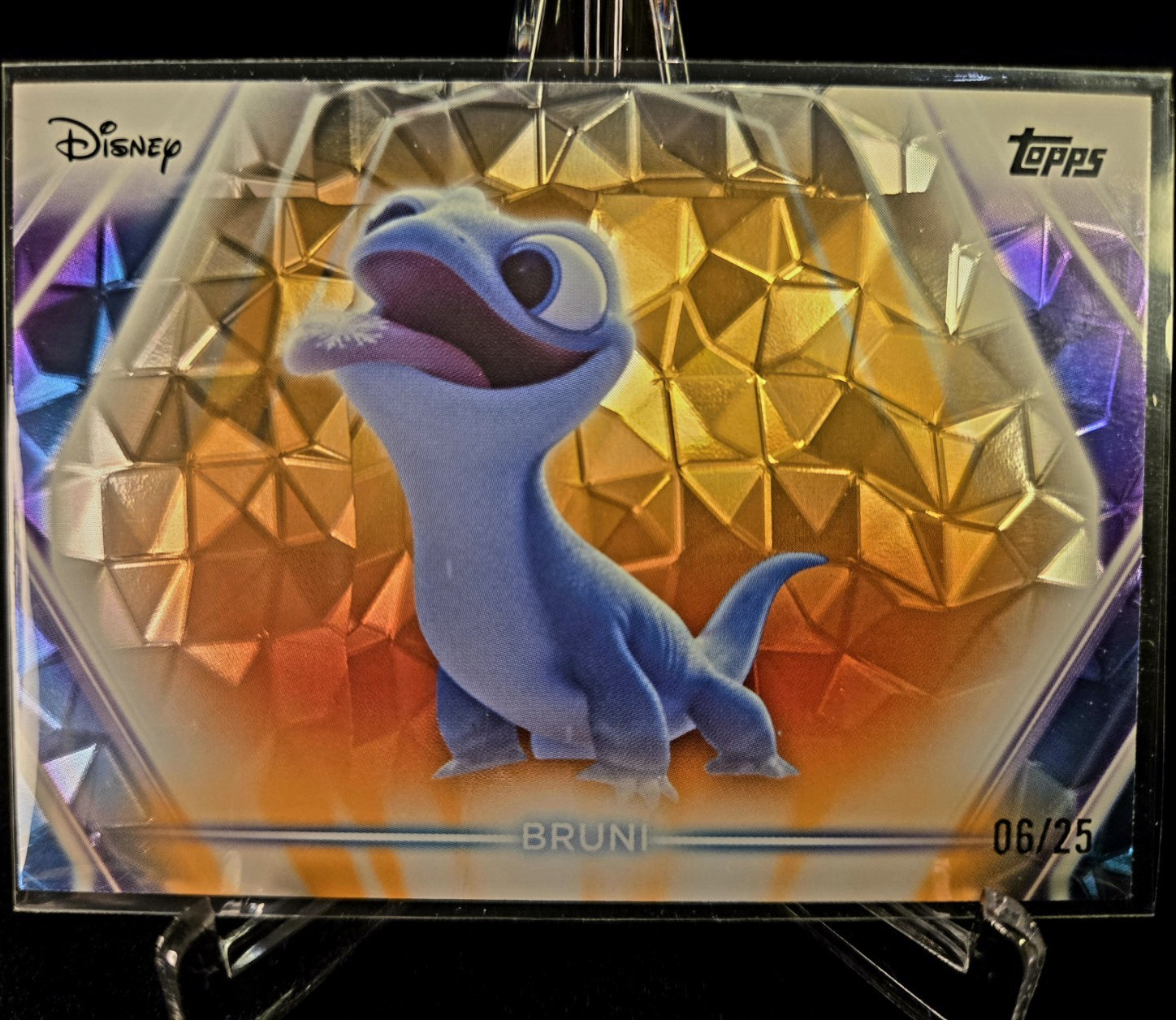 Topps Disney Neon Bruni Frozen #50 on Orange Diamante Parallel 06/25