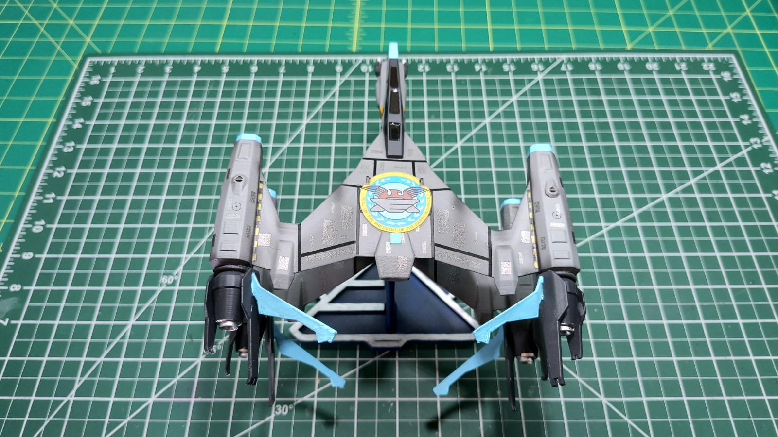 Babylon 5 Thunderbolt Starfury 9″ Custom Model