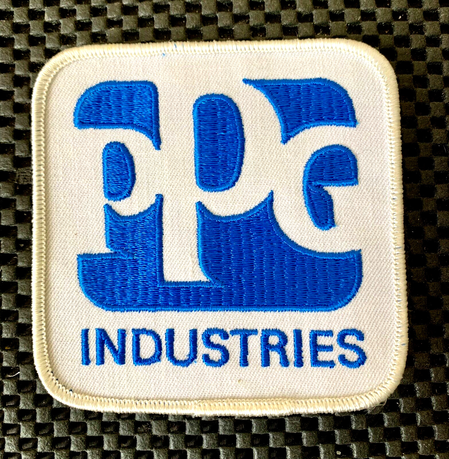 PPG INDUSTRIES EMBROIDERED SEW ON PATCH PITTSBURGH PAINT COATINGS 4″ x 4″ NOS