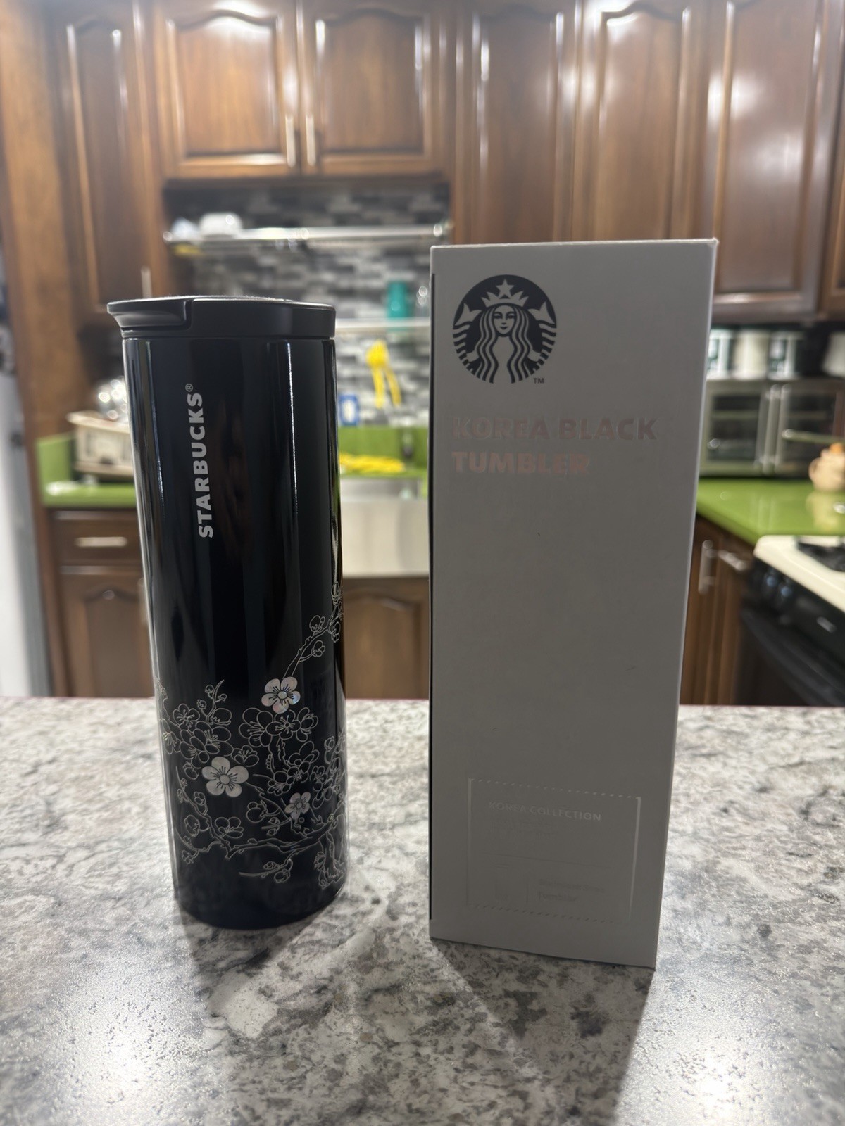 US Seller Starbucks Korea 2024 SS Korea black tumbler 473ml