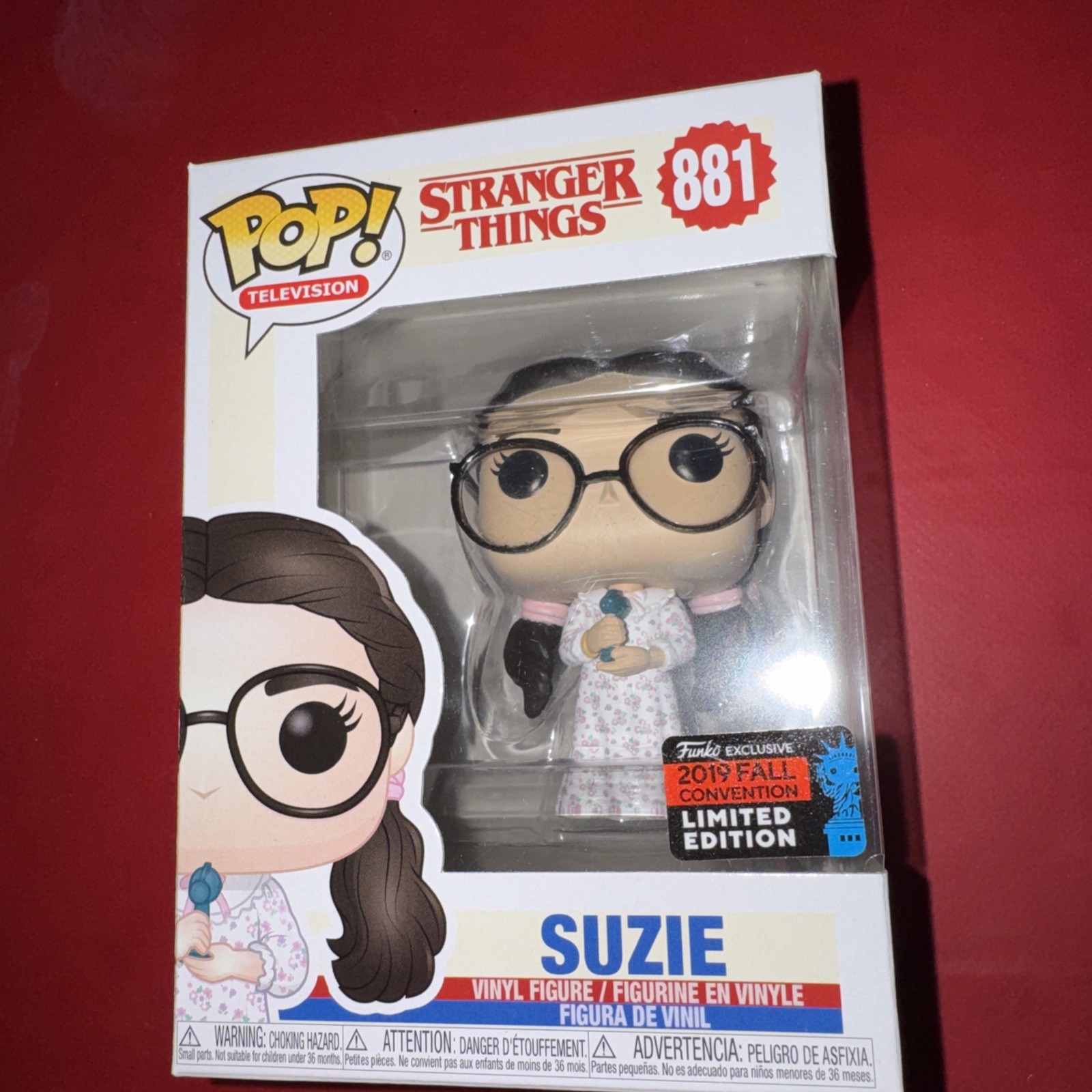 Suzie (881) (Stranger Things) 2019 NYCC Exclusive Funko Pop *CON STICKER*