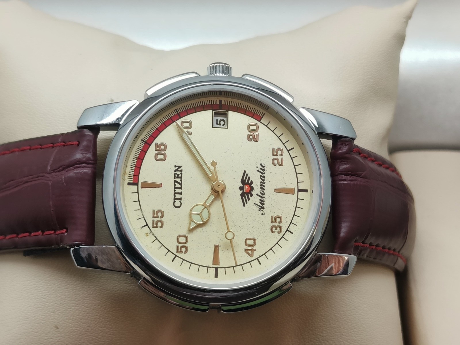 Citizen automatic mechanical movement men’s watch day& date display