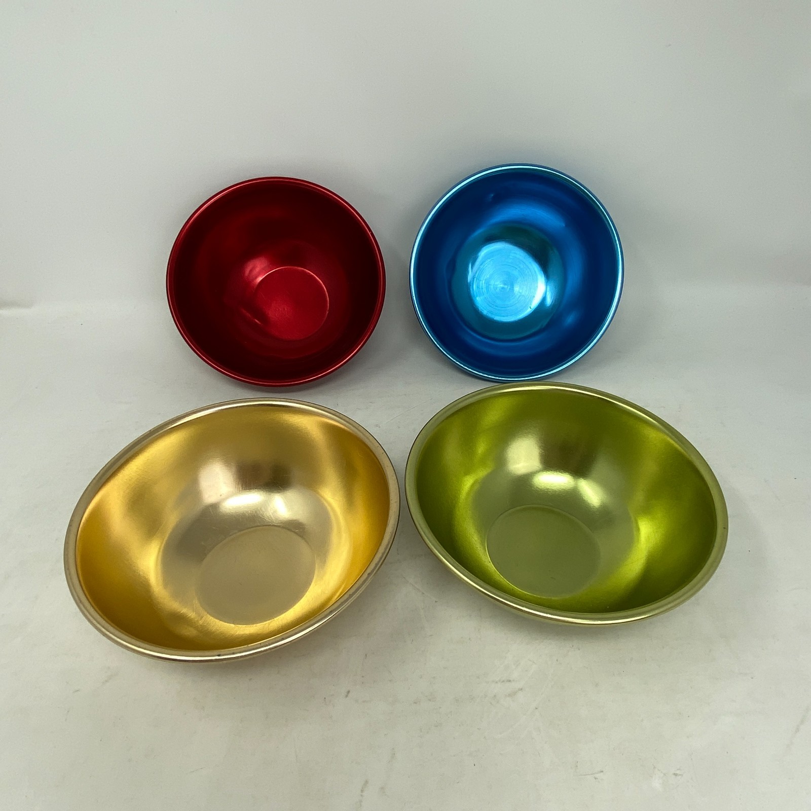 VTG 4 Anodized Aluminum Dessert Bowls Color Craft Retro Set Salad