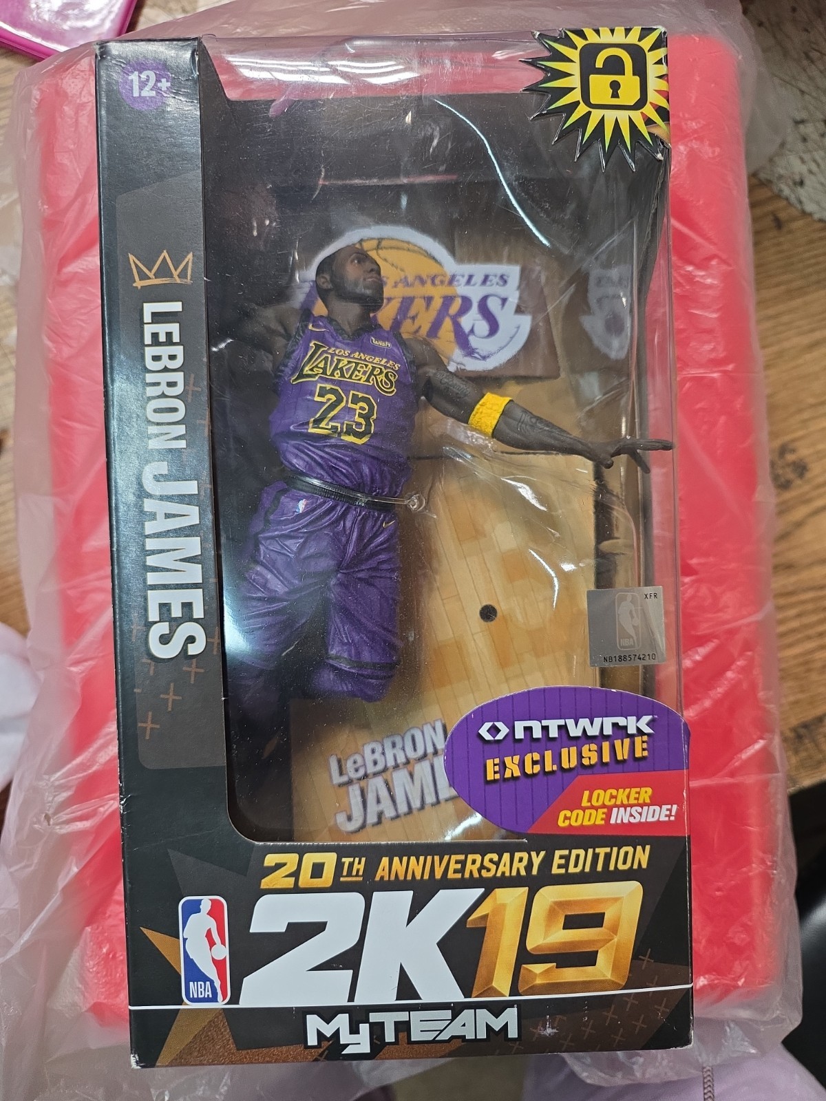 McFarlane NBA 2K19 MyTEAM LeBron James 20th Anniv Figure NTWRK Exclusive New