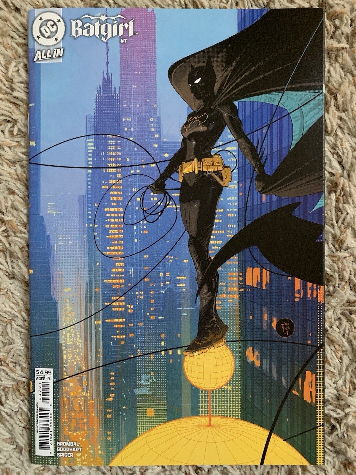 BATGIRL #7 (DC 2025) DAN MORA Card Stock Variant-Cover B-HTF-NM