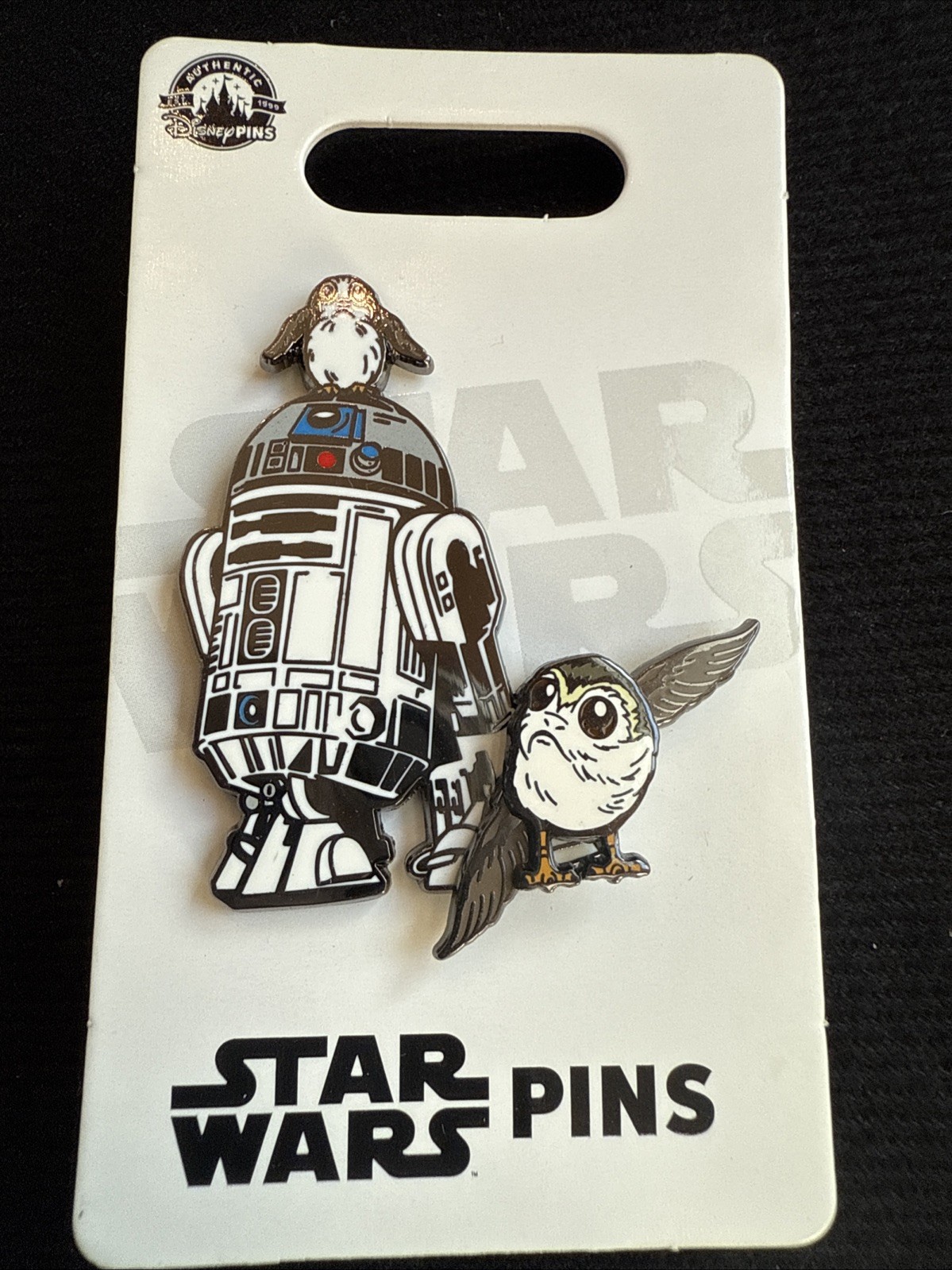 Star Wars Pin R2-D2 and Porgs with Swivel Wings Layered Pin-on-Pin