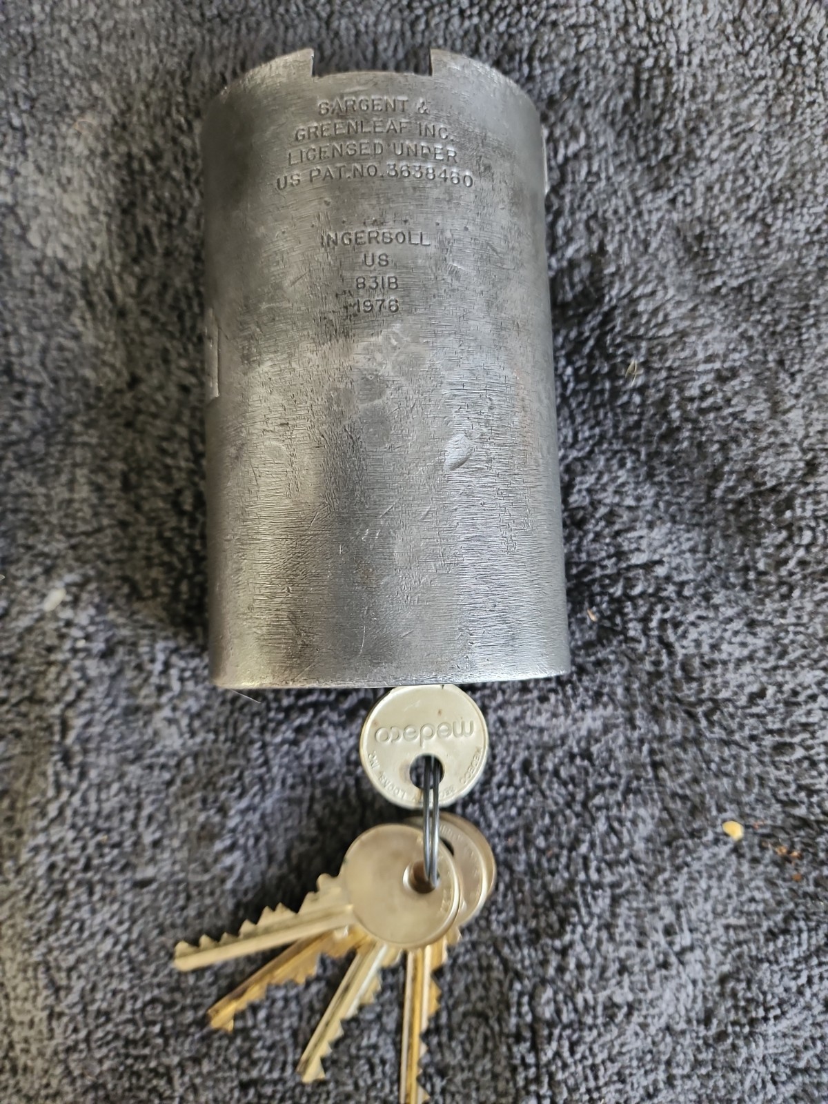 Sargent Greenleaf 831B-M-1 High Security Padlock S&G Military Medeco 5 Keys