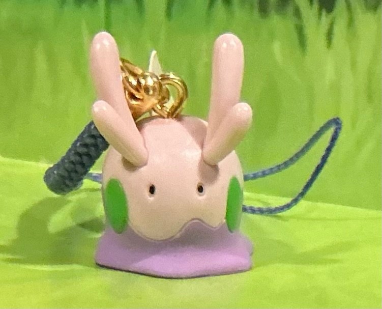 POKEMON MINI 1″ GOOMY STRAP KEYCHAIN CHARM FIGURE Takara Tomy
