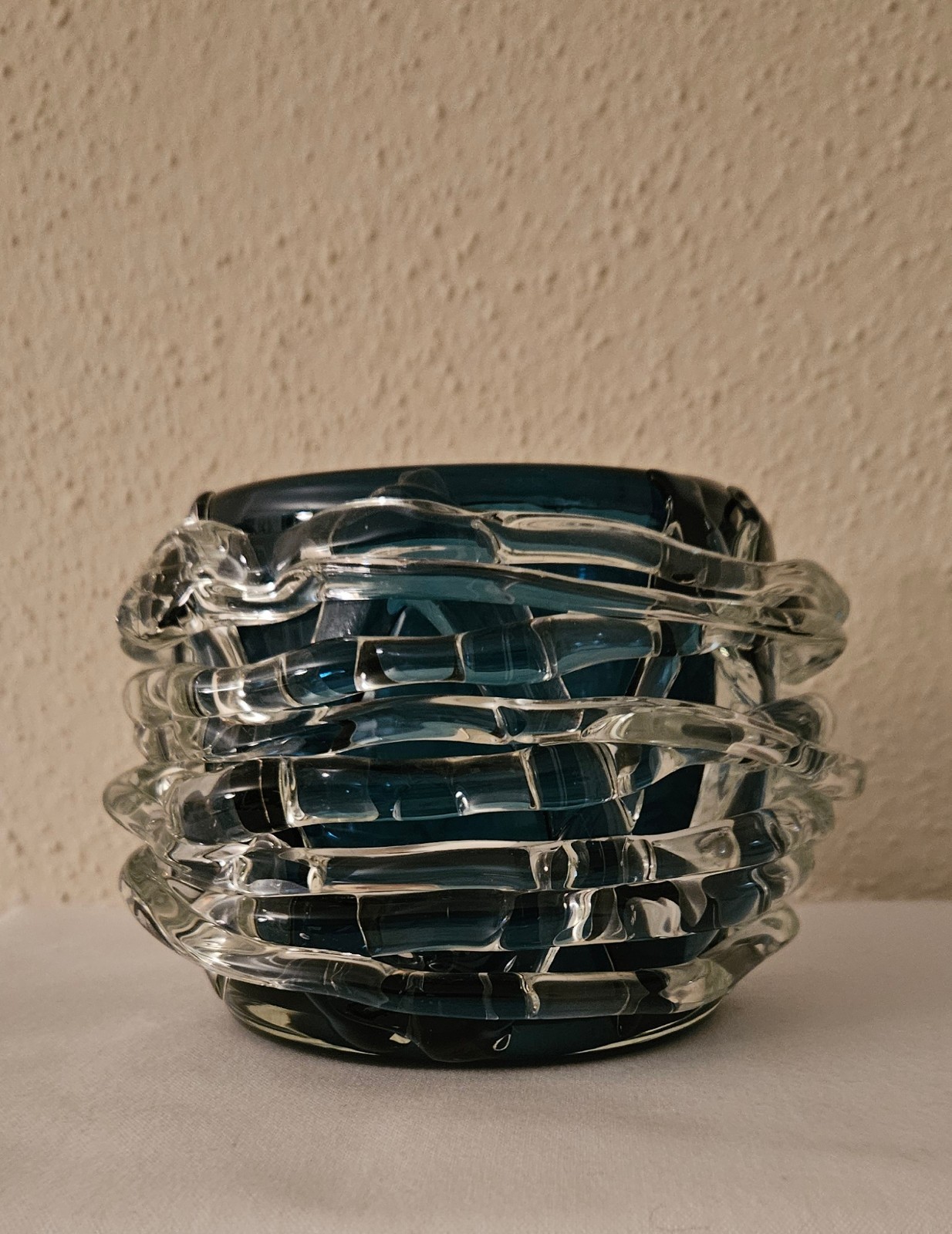 CONTEMPORARY ART DECO ITALIAN VASE