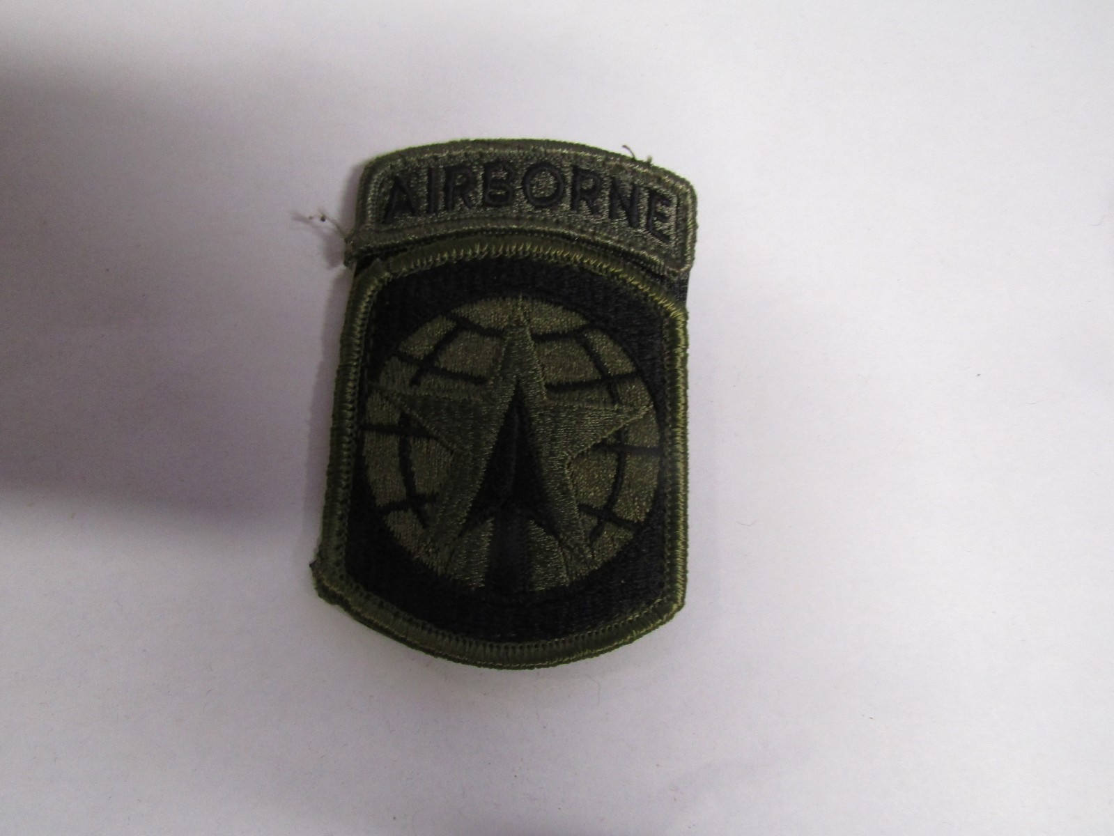 MILITARY PATCH HOOK AND LOOP SET OF 2 16TH POLICE BRIGADE WITH AIRBORNE TAB BDU