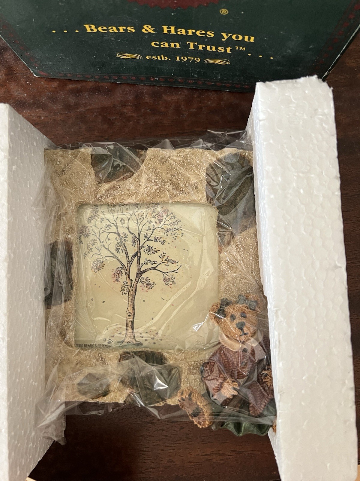12 Boyd’s Bears Lot, Original Boxes-2 Are Lights. Excellent Condition