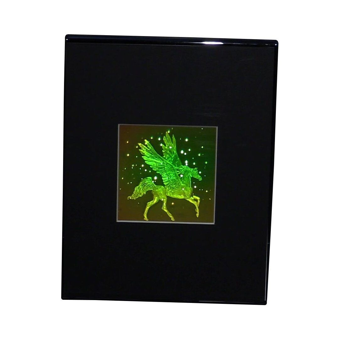 PEGASUS WITH STARS TRUE 3D Hologram Picture (DESK STAND), Photopolymer Type Film