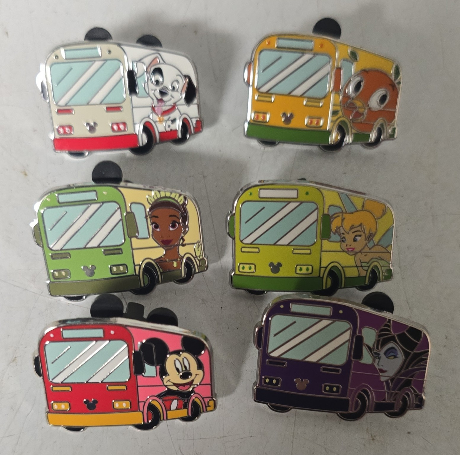 Disney Character Bus Disney Characters Enamel Pin Set Lot of 6 Pins