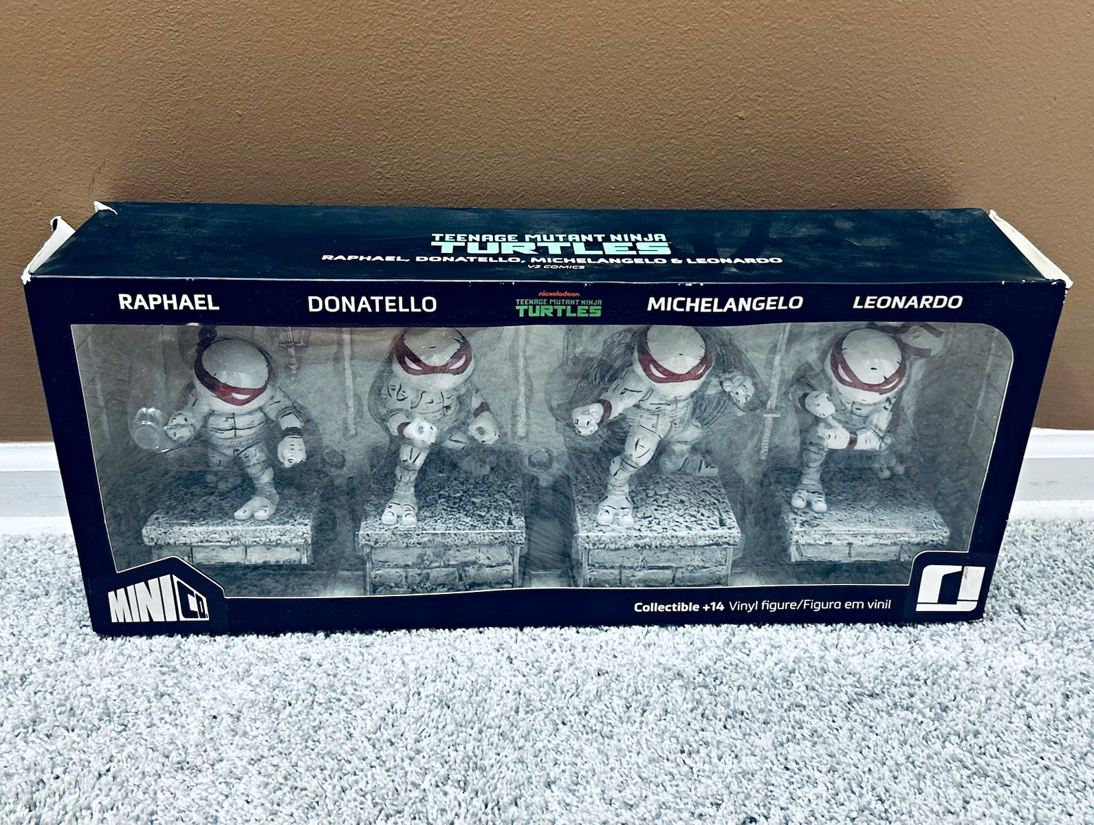 Iron Studios MiniCo TMNT V2 Comics 4pc Set 1:14 Vinyl Boxed Figurines