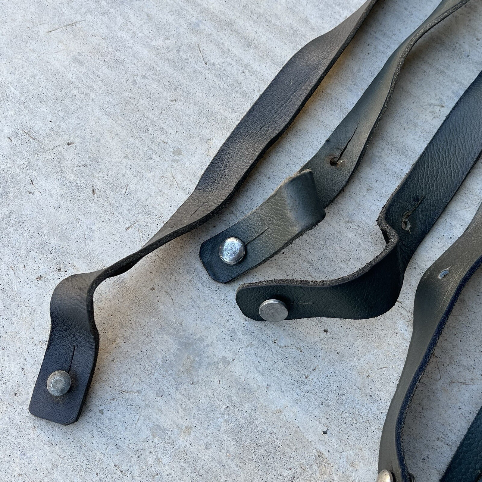 One (1) Issued WWII Finnish M91 M39 Original Leather Mosin Nagant Rifle Sling
