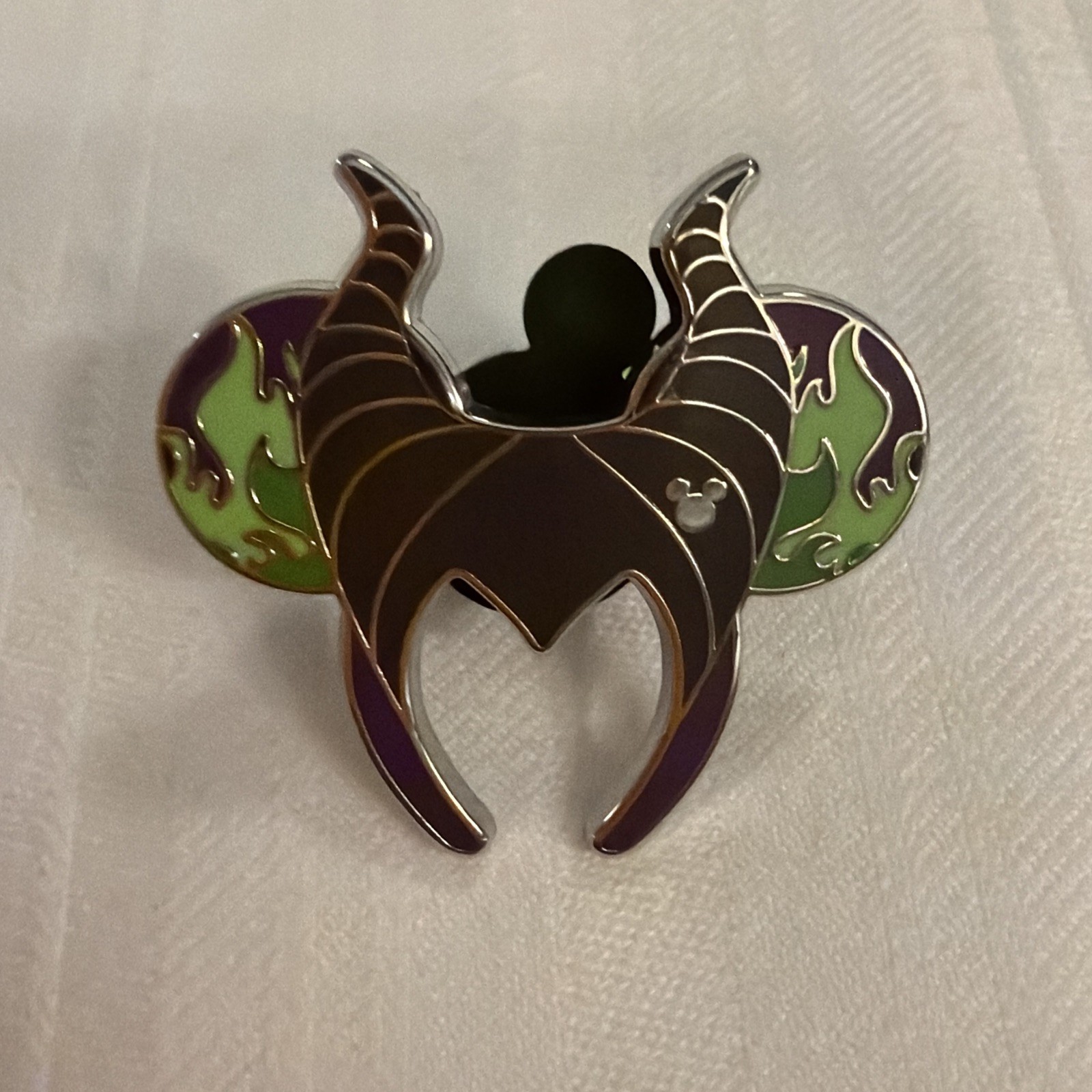 2026 Disneyworld Wave A Hidden Mickey Pin – Maleficent Headband
