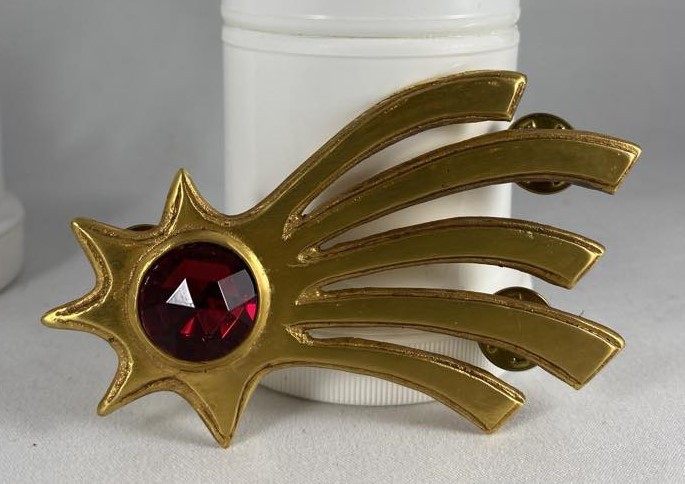 Babylon 5 Day of the Dead Brooch Screen Used Production Made Prop
