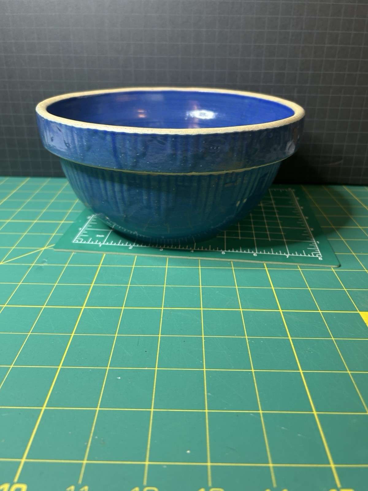 Blue Beige Ceramic Ribbed Mixing Bowl Round 8in Diameter 4in Height Single Bowl
