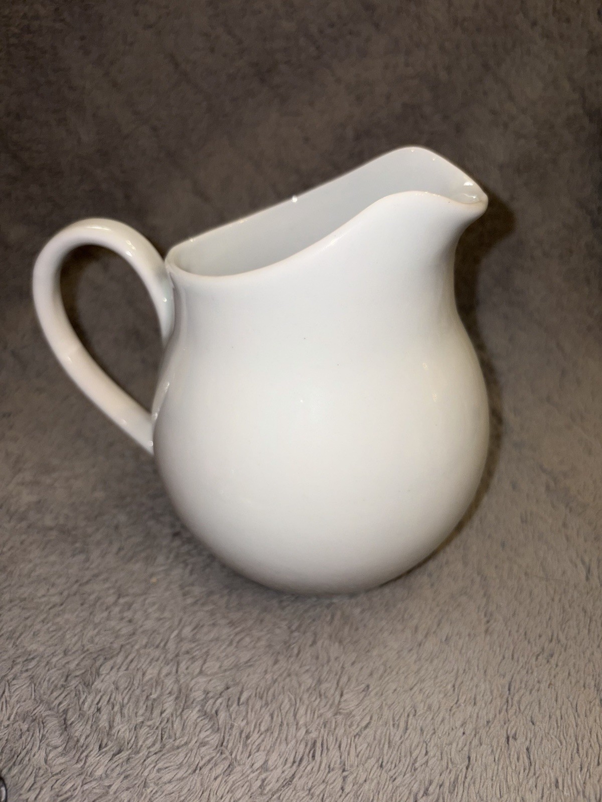 VTG Ironstone 5″ Pitcher White Farmhouse Cottage Decor Brazil Leche Milk Cream