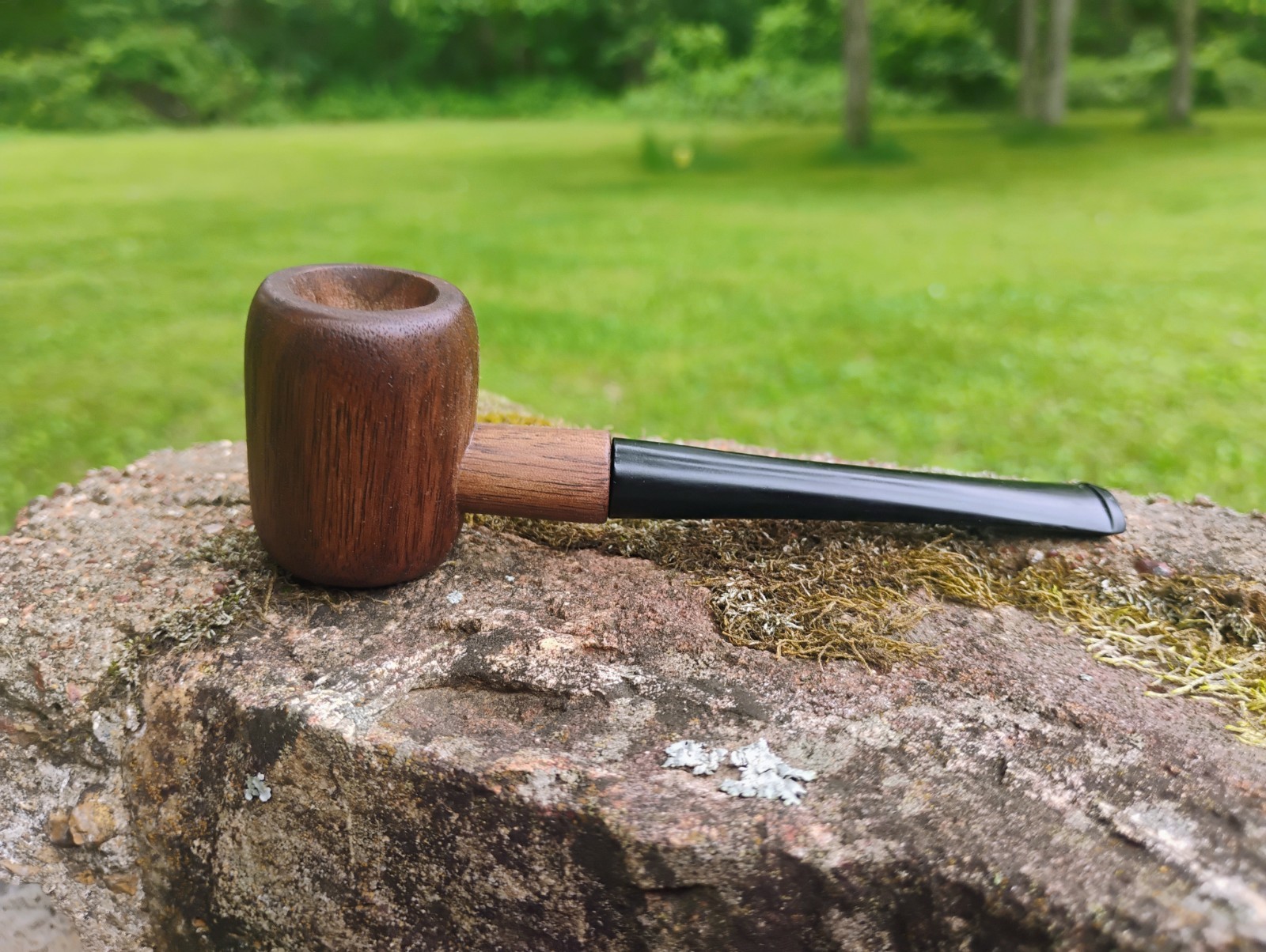 Made in USA Walnut Pipe Straight Stem Tobacco Smoking Pipe Corncob Style Pipe