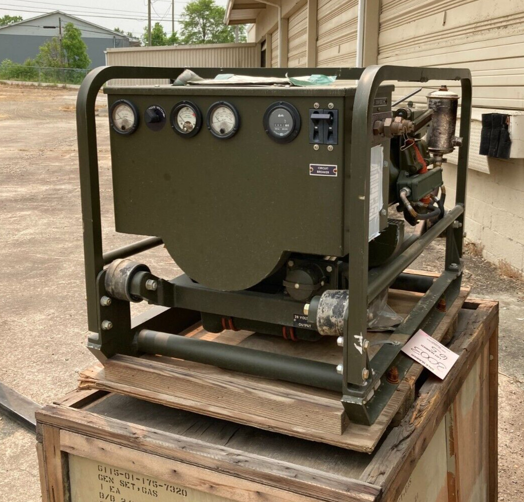 3KW, 28V DC Generator set w/ 4A032 Miltary Standard 4 cyl air cooled Engine NOS