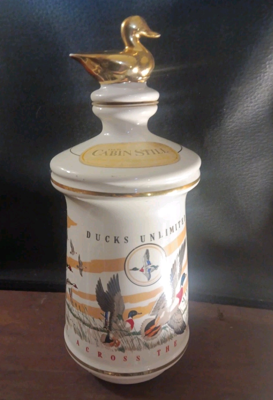 Vintage 1972 Ducks Unlimited Old Cabin Still Wings Across The Continent Decanter