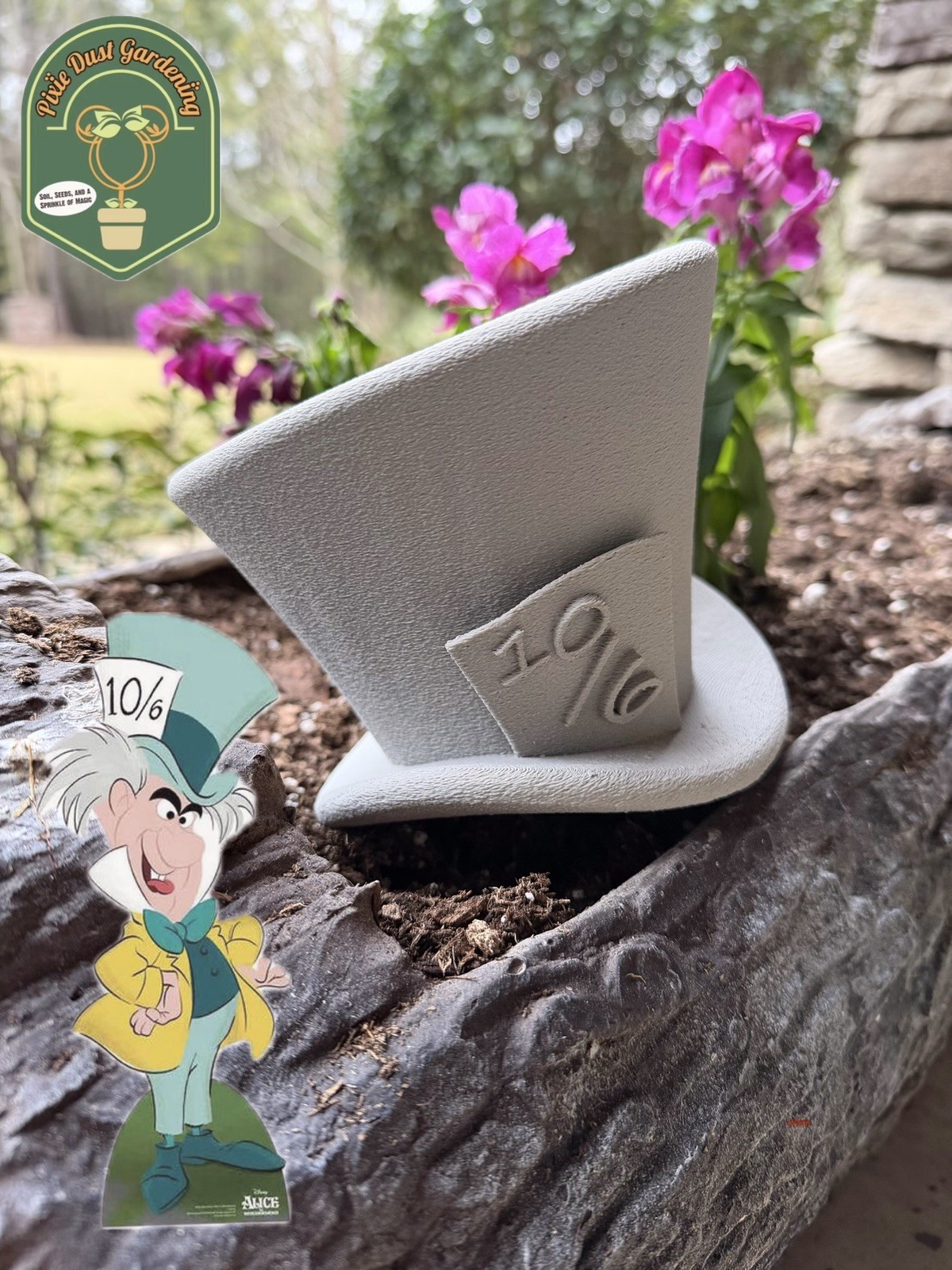 Mad Hatter Disney Garden Statue – Flower Festival Parks Alice In Wonderland
